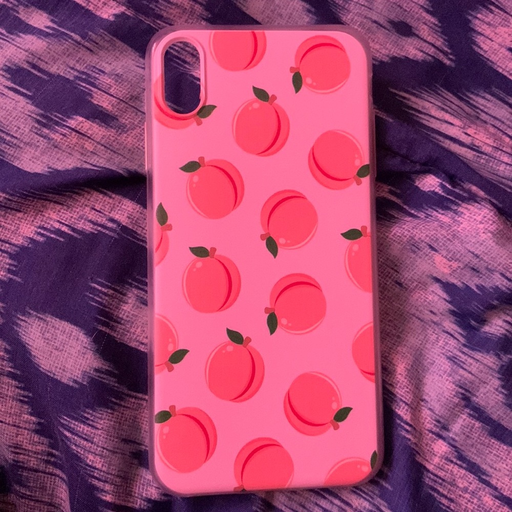 I’m selling a case it’s for an iPhone XS Max